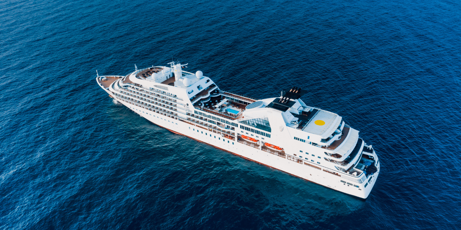 Ship's spareparts supply and marine service